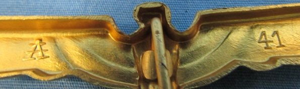  German WWII Kriegsmarine Enlisted Hat Eagle, Assman Mfg — image 3