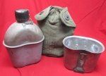 US WWII Army Canteen, Cup and Cover Set, OD, 1944, …