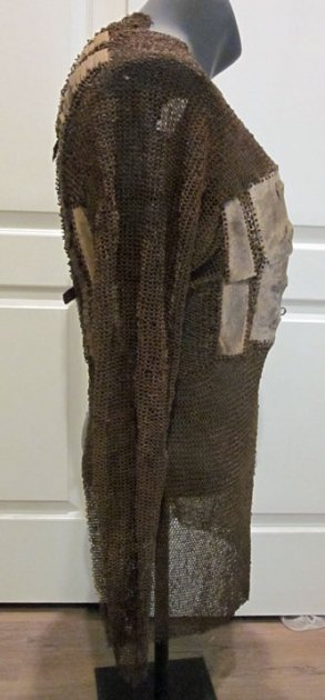 Indo Persian Chain Mail Hauberk, 15th-18th Century — image 7