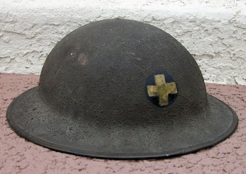 US WWI M1917 Steel Helmet, Complete, 33rd Infantry Division — image 2