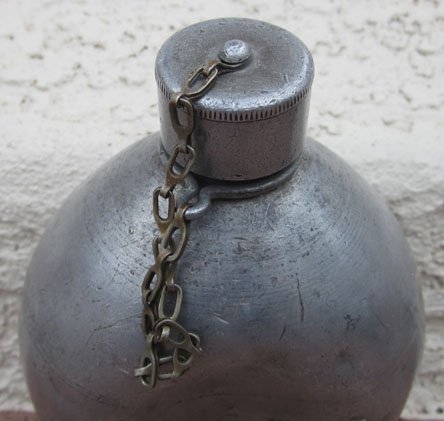 US Pre WWI Early Model Canteen, Seamless Body, Machined Cap — image 4