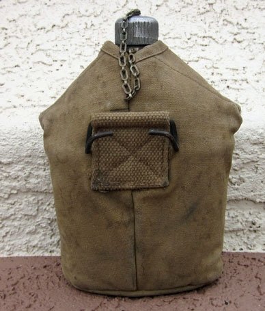 US WWI Canteen, Cup & Cover, 4th Infantry Rgt, 3rd Infantry Division — image 3