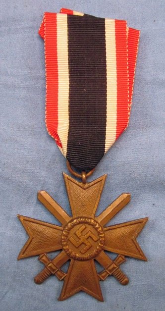 German WWII War Service Cross 2nd Class, With Swords — image 2