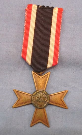 German WWII War Service Cross 2nd Class, Without Swords — image 3