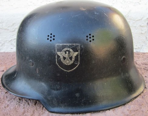 German WWII Police Steel Helmet & Liner — image 2