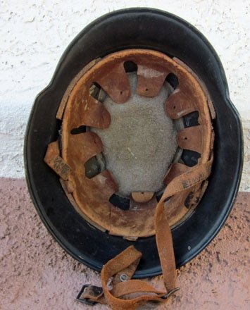 German WWII Police Steel Helmet & Liner — image 4