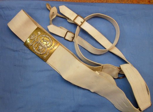 British Victorian Era, Argyle & Sutherland Officers Buff Leather Shoulder Belt — image 6