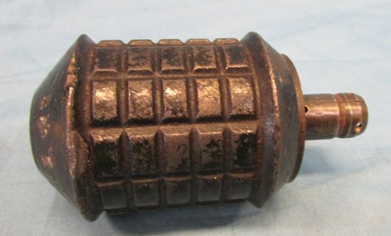  Japanese WWII Type 97 Fragmentation Grenade INERT — image 3