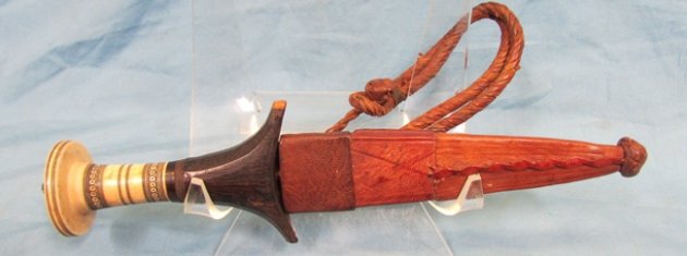  East Africa Arm Dagger & Sheath, Mid-19th Century — image 2