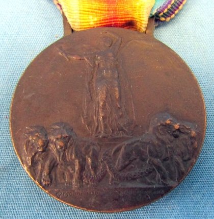  Italian WWI Victory Medal and Ribbon — image 3