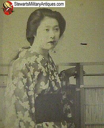  Japanese Geisha Girl in Sealed Frame — image 7