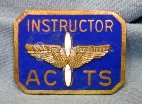 US WWII ACTS Instructors Badge, Pinback — image 2