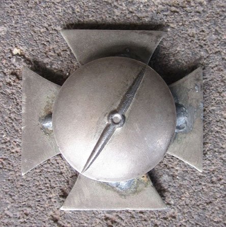 German WWII Screwback Iron Cross 1st Class, Soldier Modified — image 5