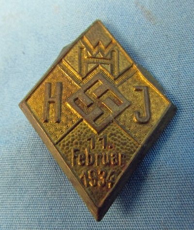  German WWII Hitler Youth Brass Tinnie, Winter Help 1934 — image 2