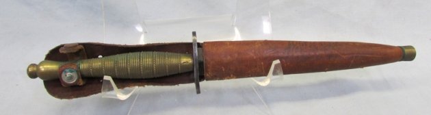  British WWII Fairbairn-Sykes Commando Knife, Bead & Rib, Brass Grip — image 2