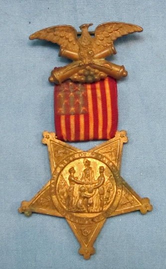 US Post Civil War, Grand Army of the Republic Membership Badge, B9906 — image 2