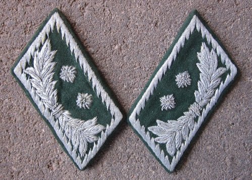 German WWII Zoll (Customs) OberInspekteur Collar Tabs, Pair — image 2