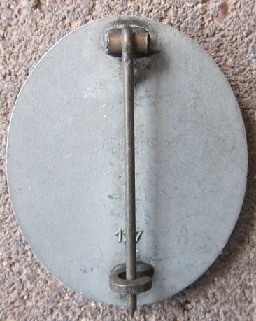 German WWII Silver Wound Badge, Maker 127, Moritz Hausch — image 3