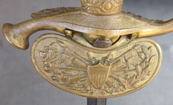 US Indian War Era, 1860 Staff Officers Sword, Etched Blade — image 4