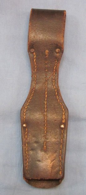 German WWII S84/98 Bayonet Frog — image 3