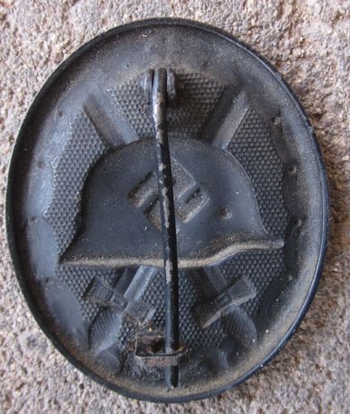 German WWII Black Wound Badge, Steel — image 3