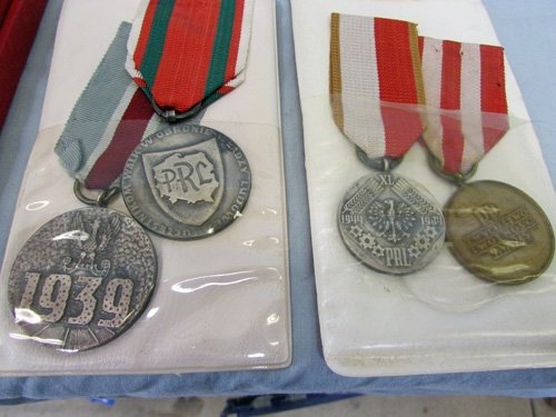  Polish, Post WWII Medal & Document Lot — image 3