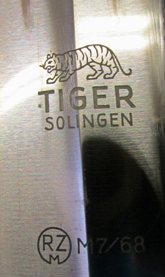  German WWII M1933 SA Enlisted Dagger, Transitional Model, Tiger Mfg, — image 6