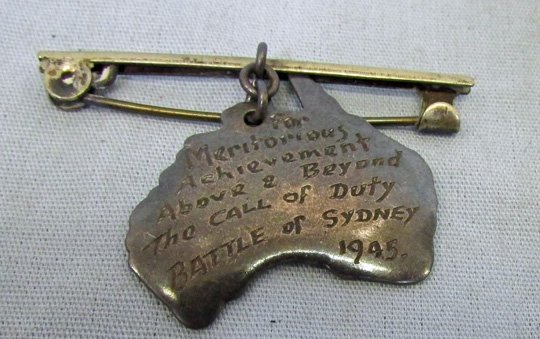  Australia WWII Battle of  Sydney 1945 Badge — image 2