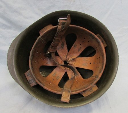  Polish Cold War Era, Wz67 Steel Helmet & Liner — image 4