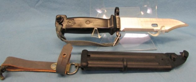  Warsaw Pact Bayonet & Scabbard — image 3