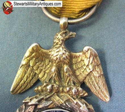  French Second Empire, Medaille Militaire, Napoleon III Profile — image 4