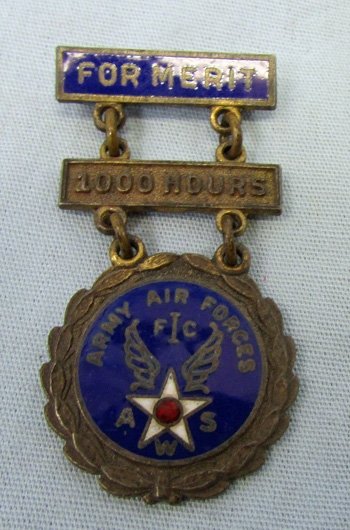  US WWII Army Air Force, Aircraft Warning Service Merit, 1000 Hours Badge, Sterling — image 3