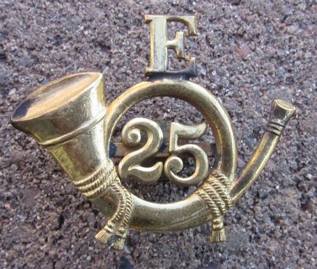 US SAW Era, Army Field Musician Hat Emblem, 1896-1902 — image 2