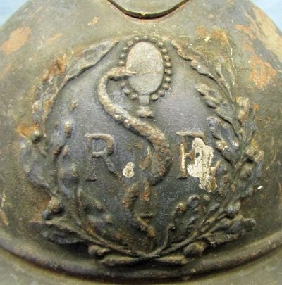  French WWI M1915 Steel Helmet, Medical Troops — image 2