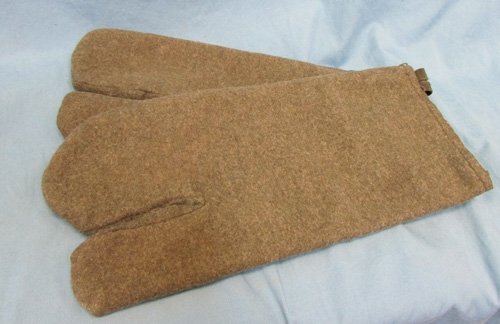  Italian WWII Wool Winter Mittens — image 3