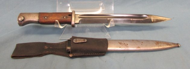  German WWII S84/98 Bayonet & Frog, Matching, J.Sch 1937 — image 4