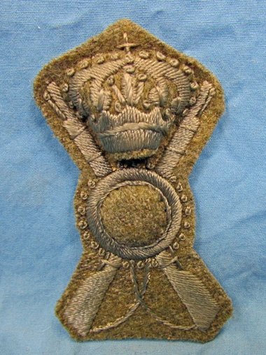  Italian WWII Army Infantry Hat Insignia, Subdued Colors — image 2