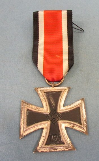  German WWII Iron Cross 2nd Class, Maker Marked Ring,13 — image 2