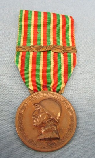  Italian WWI War Medal, 1915 Clasp — image 2