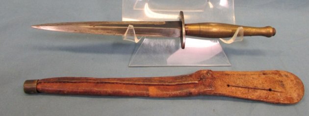  British WWII Fairbairn-Sykes, Brass Handled Commando Knife — image 4