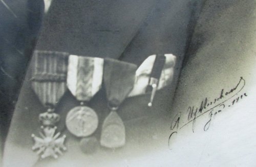  Belgian WWI, Identified, 13 Piece Medal & Photograph Lot — image 3