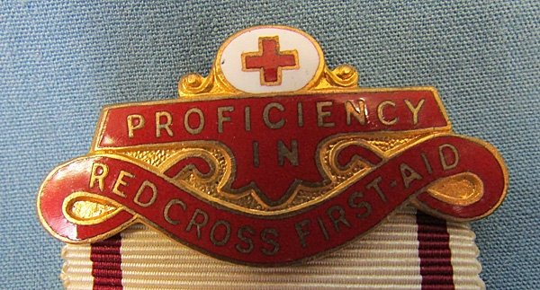  British WWI/WWII Red Cross Society Medal,  Named — image 3