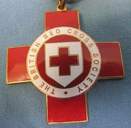  British WWI/WWII Red Cross Society Medal,  Named — image 5