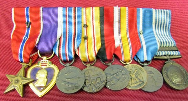  US WWII-Korean War, 8 Place Miniature Medal Bar — image 3