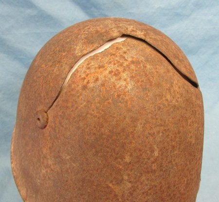  Italian WWII Battle Damaged Helmet Shell, Kreta Recovered — image 3