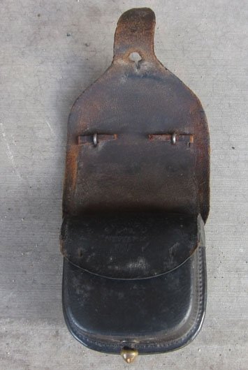 US Civil War Cap Pouch, S.H.Young, 1839 Pattern Cartridge Box Plate — image 4