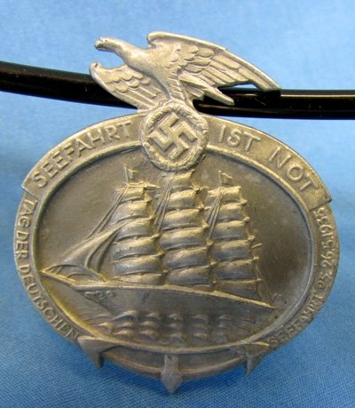 German WWII Tag Der Deutschen Seefahrt Tinnie 1935 — image 2