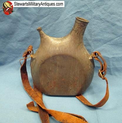  French WWI Double Spout Canteen, — image 2