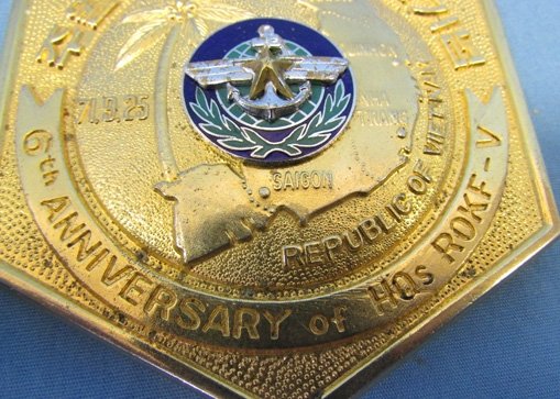  US Vietnam War Korean ROK Army Presentation Table Medal — image 3