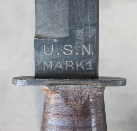 US WWII, USN Mk1 Utility Knife, Camillus Mfg, Plastic Pommel — image 7